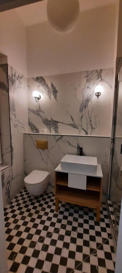 V.I.P Apartments Dominikanos ลวีฟ ภายนอก รูปภาพ