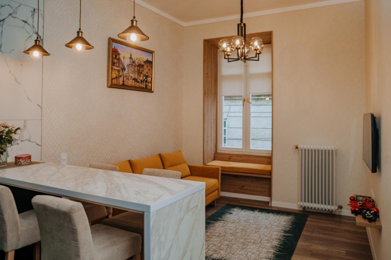 V.I.P Apartments Dominikanos ลวีฟ ภายนอก รูปภาพ